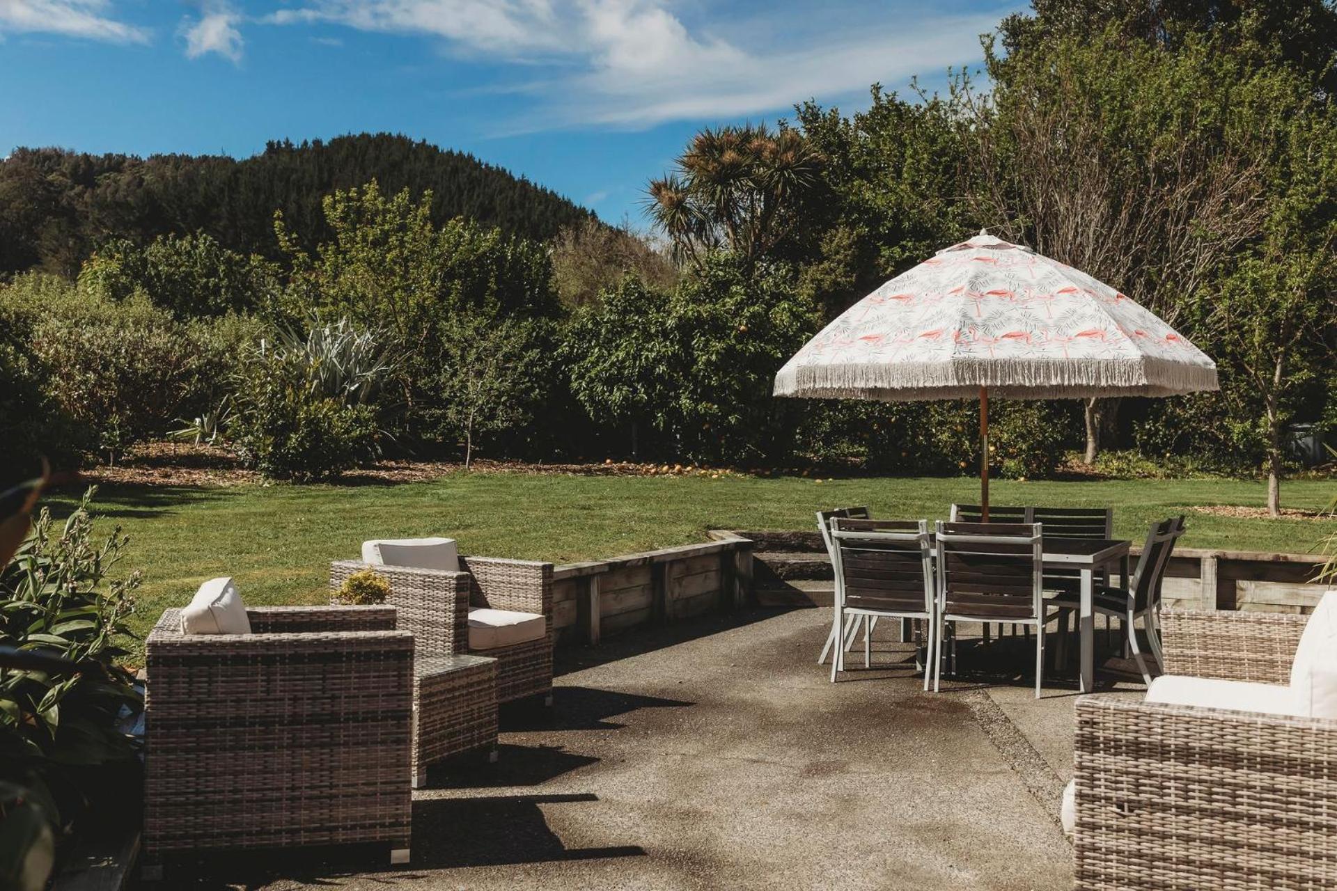 Wharepuni Oakura Retreat Villa Tataraimaka Kültér fotó